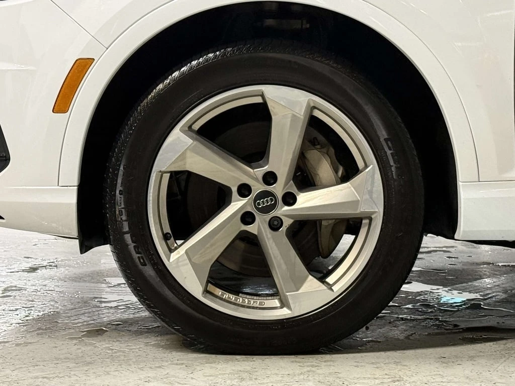 Audi Q7 * CARFAX * ЦЕНА ДО БГ - изображение 2