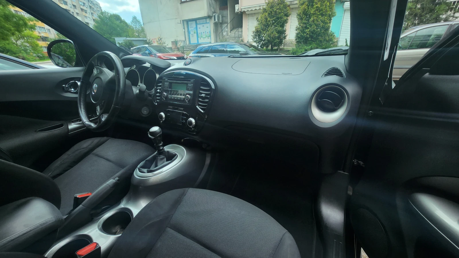 Nissan Juke, снимка 5 - Автомобили и джипове - 54396323