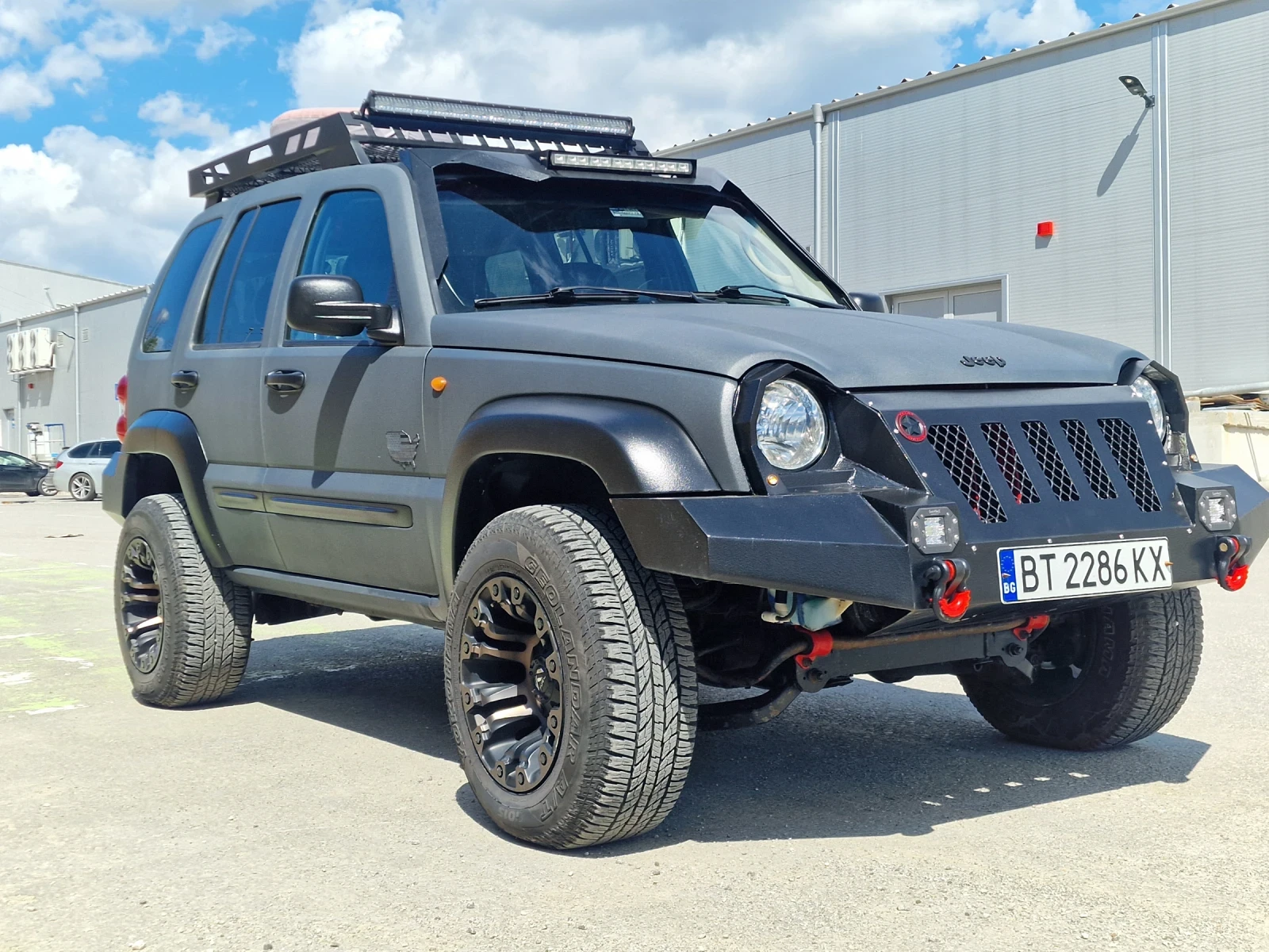 Jeep Cherokee JEEP CHEROKEE 3.7 V6 , снимка 2 - Автомобили и джипове - 54444512