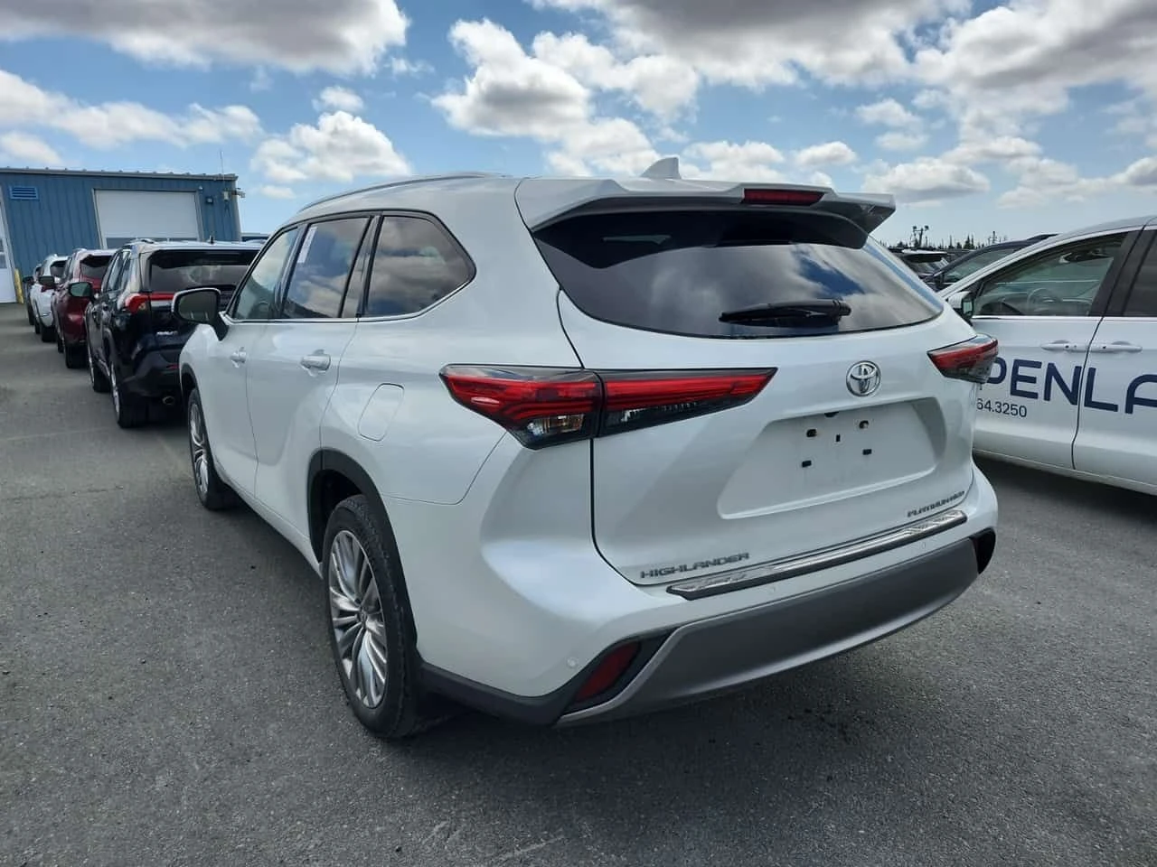 Toyota Highlander  | LIMITED | PLATINUM AWD | 360 | HEAD-UP | ОБДУХ, снимка 4 - Автомобили и джипове - 54453666
