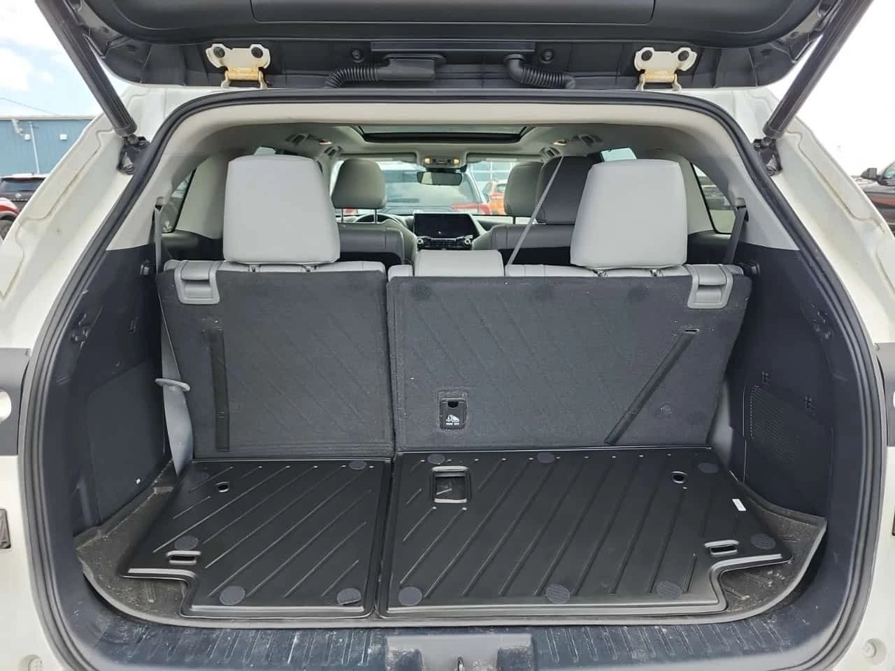 Toyota Highlander  | LIMITED | PLATINUM AWD | 360 | HEAD-UP | ОБДУХ, снимка 14 - Автомобили и джипове - 54453666