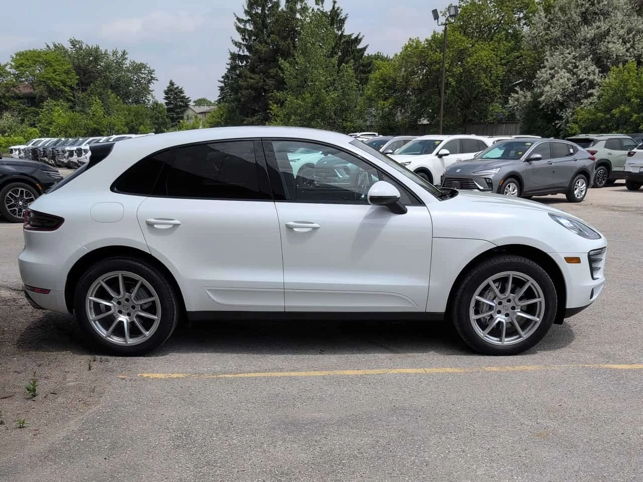 Porsche Macan  S * CARFAX * БЕЗ ПЪРВОНАЧАЛНА ВНОСКА, снимка 3 - Автомобили и джипове - 54841789
