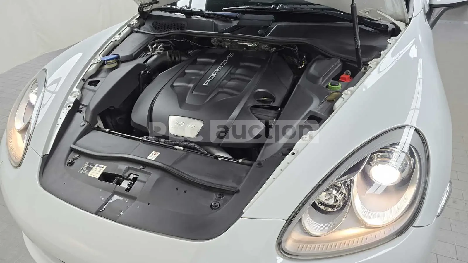 Porsche Cayenne PLATINUM EDITION PANORAMA/360CAM/FULL, снимка 6 - Автомобили и джипове - 55277104