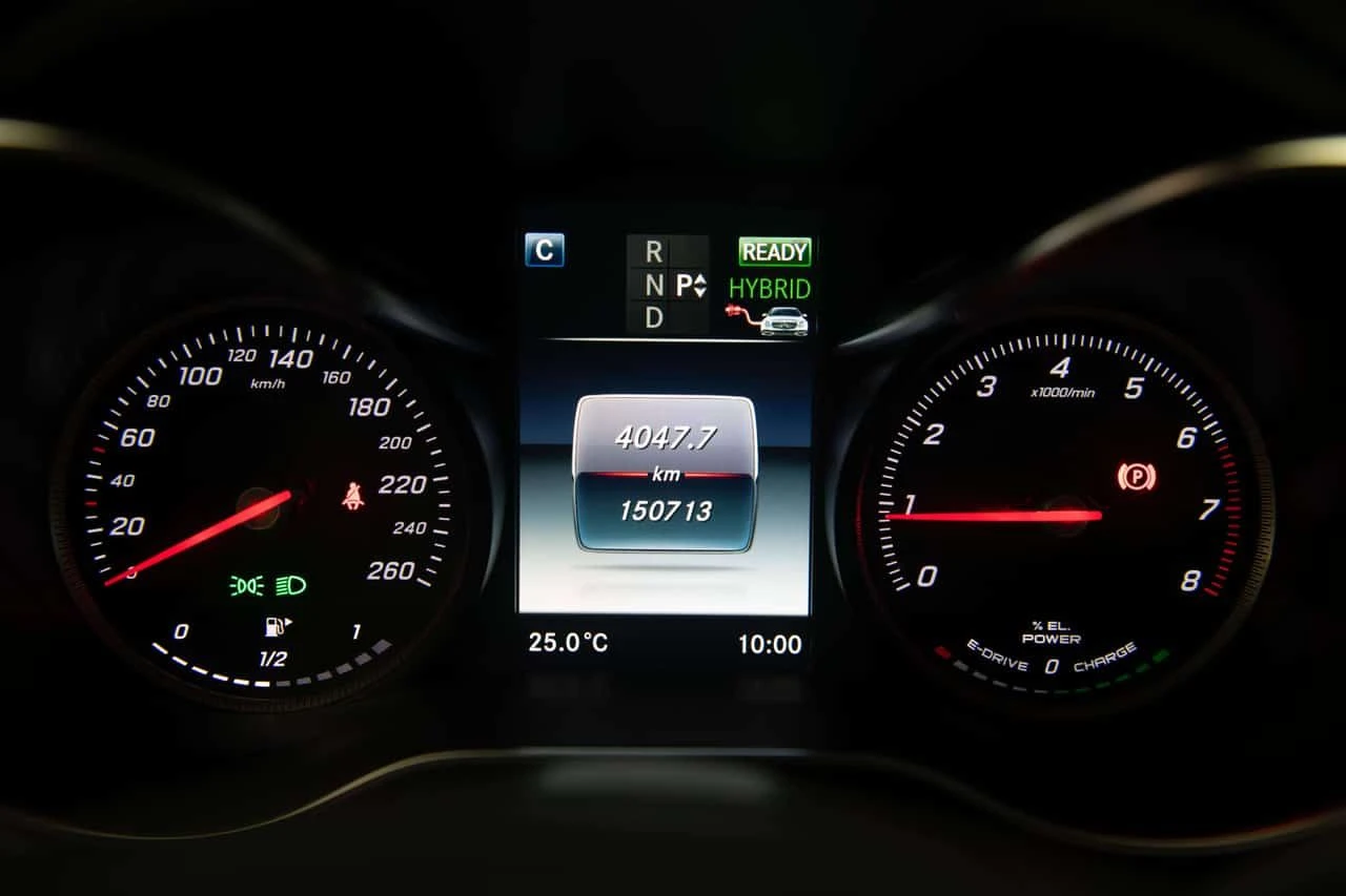 Mercedes-Benz GLC * Hybrid * CARFAX * ЦЕНА ДО БГ, снимка 12 - Автомобили и джипове - 55486068