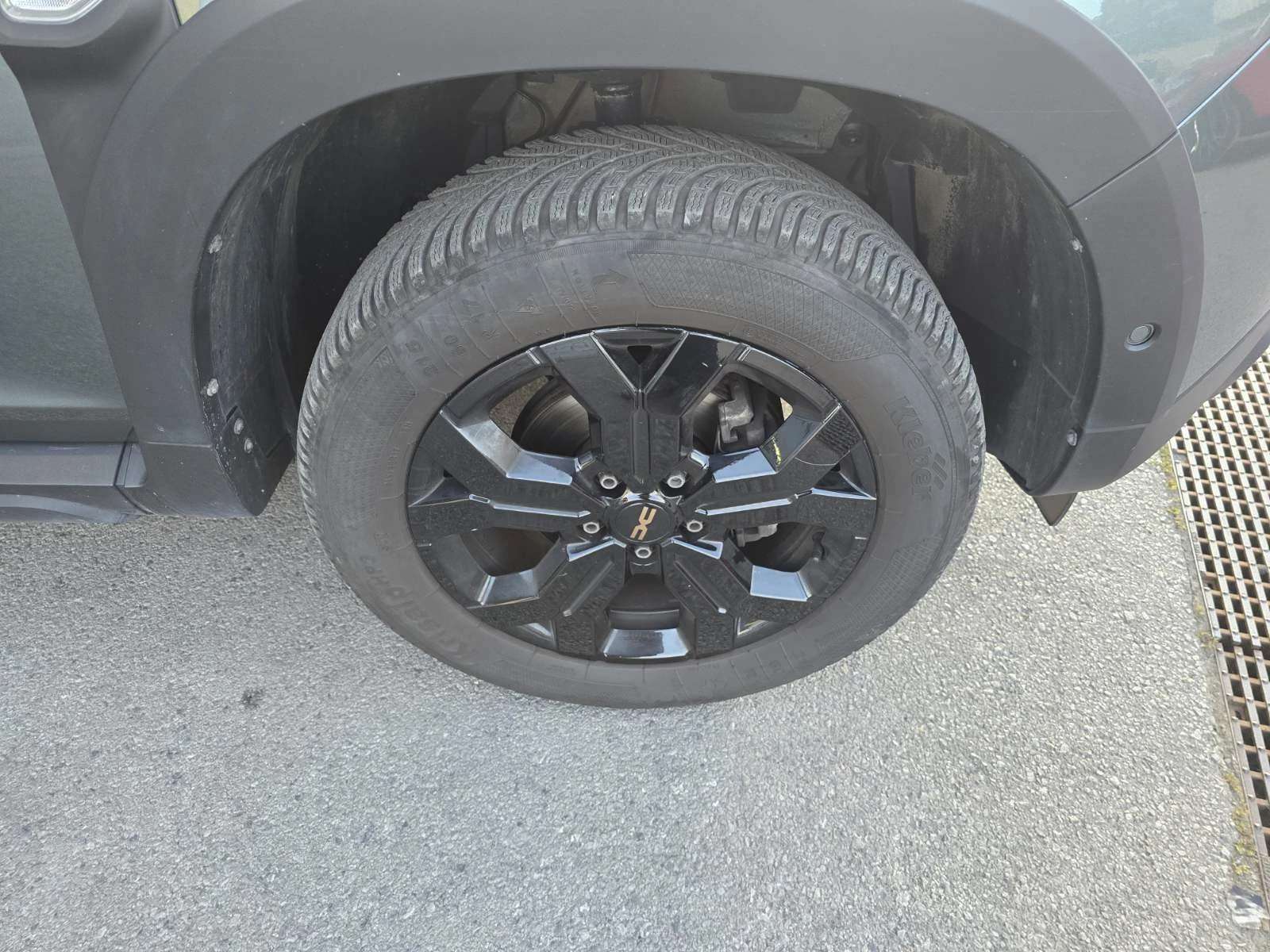 Dacia Duster 1.0 TCe 90 Stop&Start LPG, снимка 16 - Автомобили и джипове - 56577166