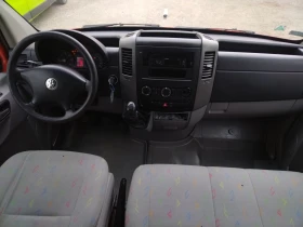 VW Crafter 2.5, 163 к.с. темпомат, 6 скорости, климатик, снимка 11