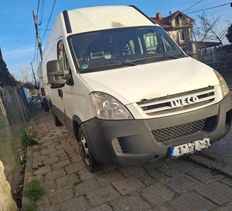 Iveco Daily 2.3 130к.с, снимка 2 - Бусове и автобуси - 48615483