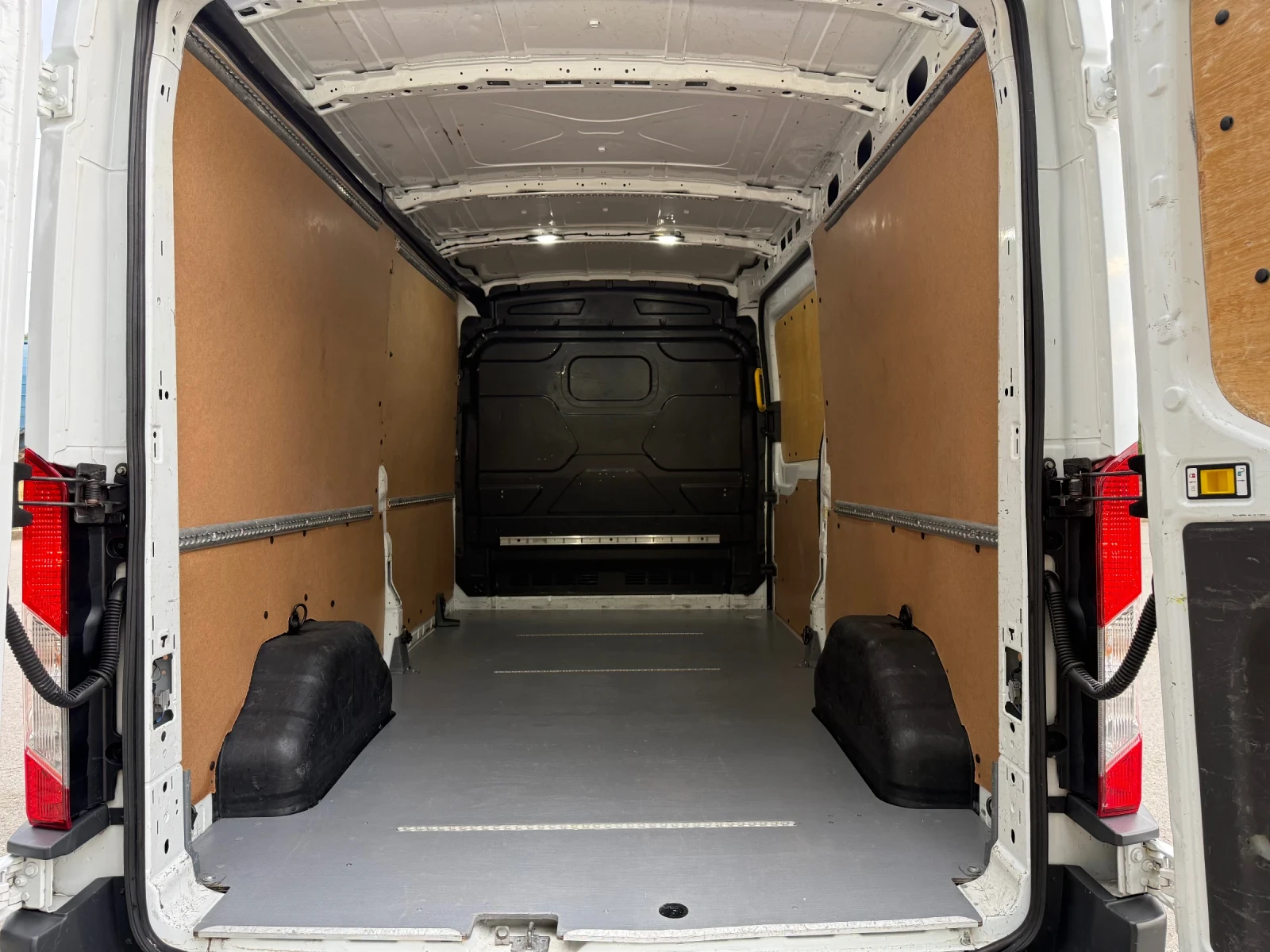 Ford Transit 2.0TDCI L3H2 | Mobile.bg � ����������� 14
