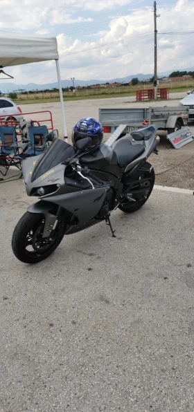 Yamaha YZF-R1, снимка 8