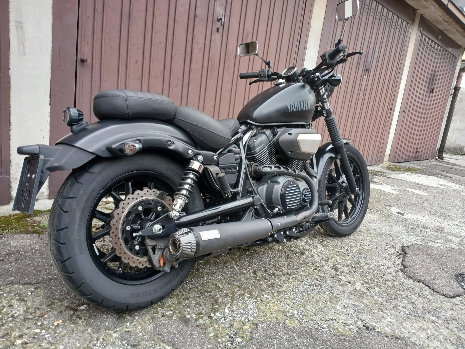 Yamaha Bolt XVS 950i Arrow, снимка 3 - Мотоциклети и мототехника - 56646335