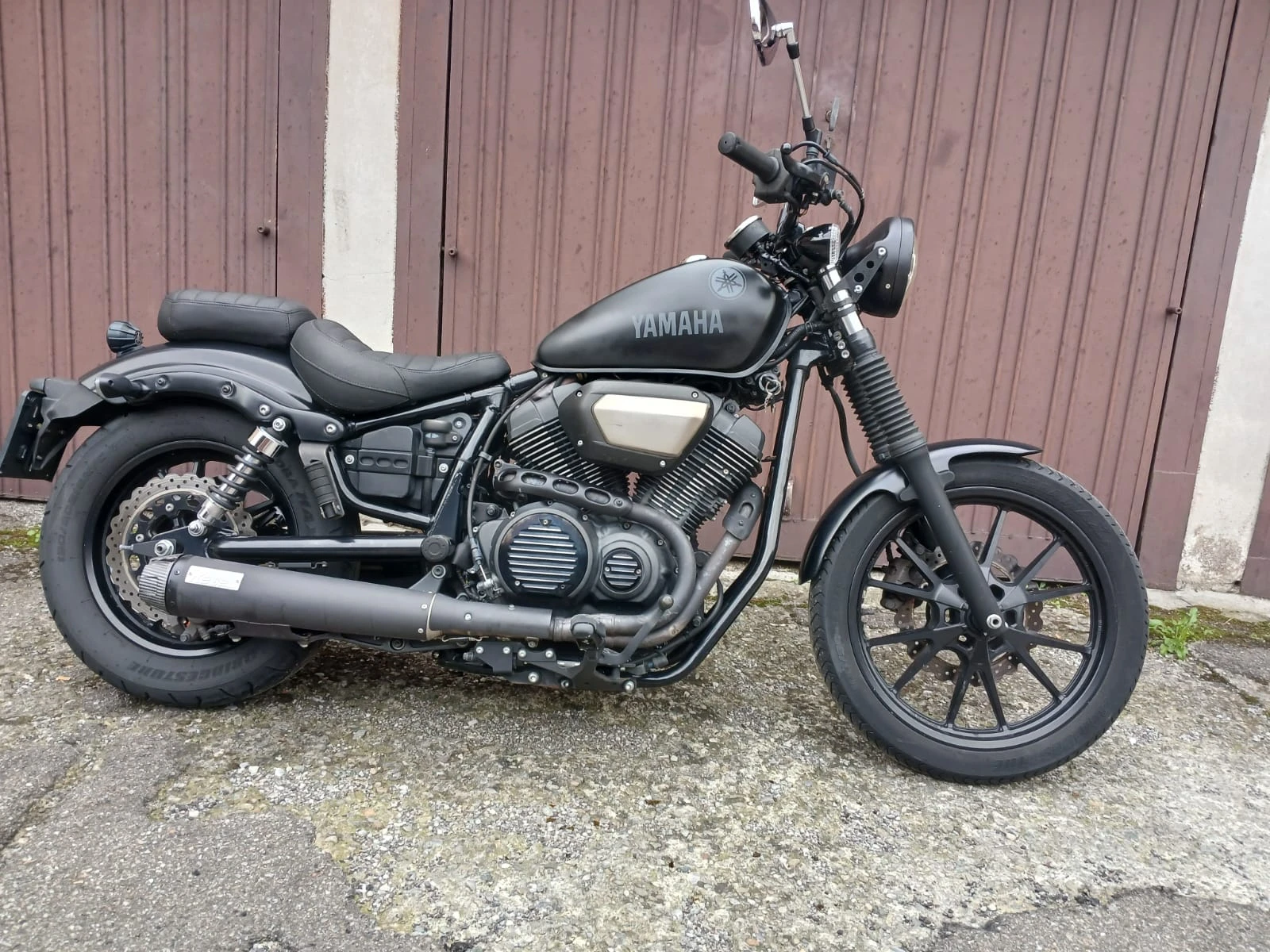 Yamaha Bolt XVS 950i Arrow, снимка 2 - Мотоциклети и мототехника - 56646335