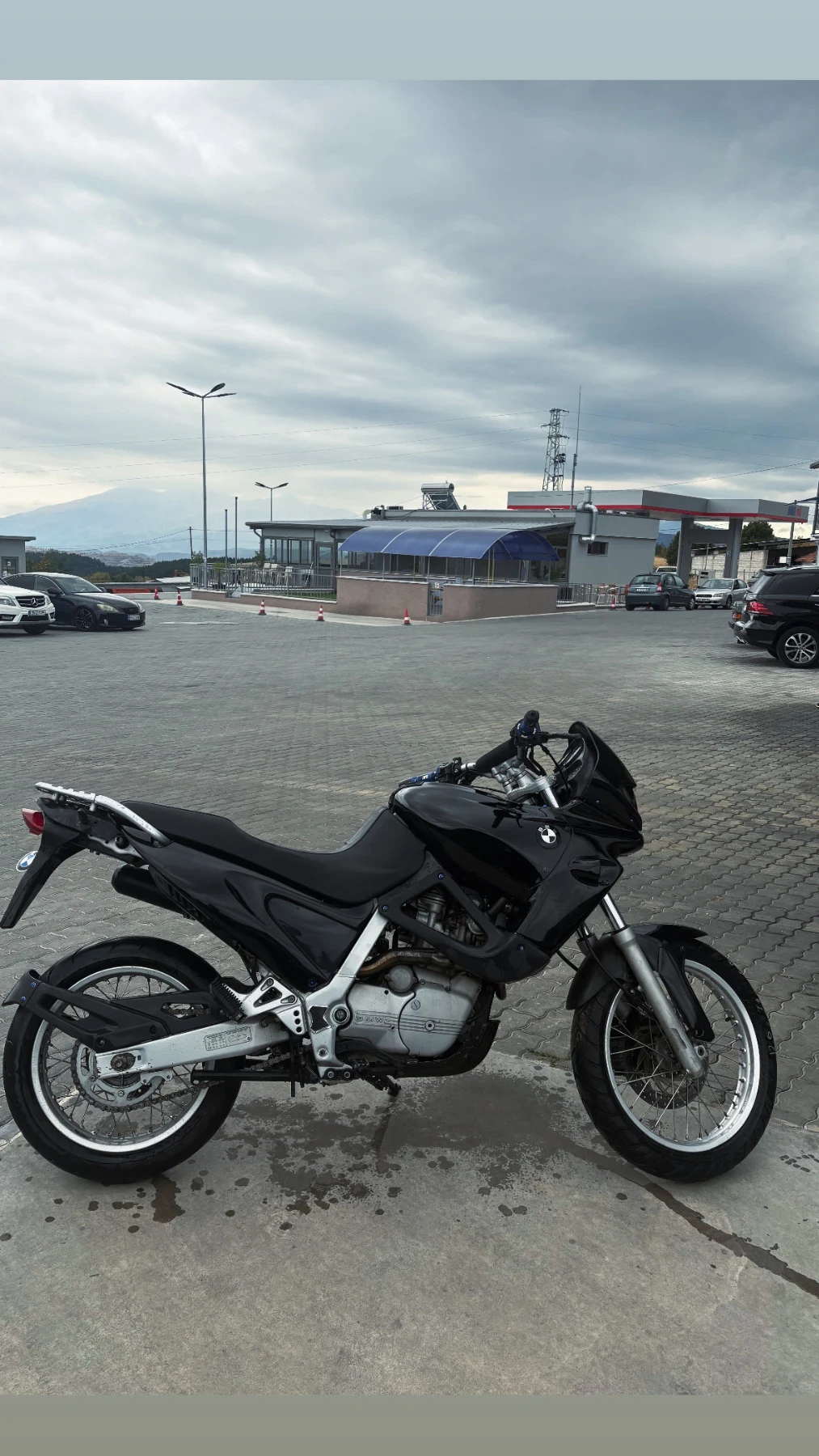 BMW F