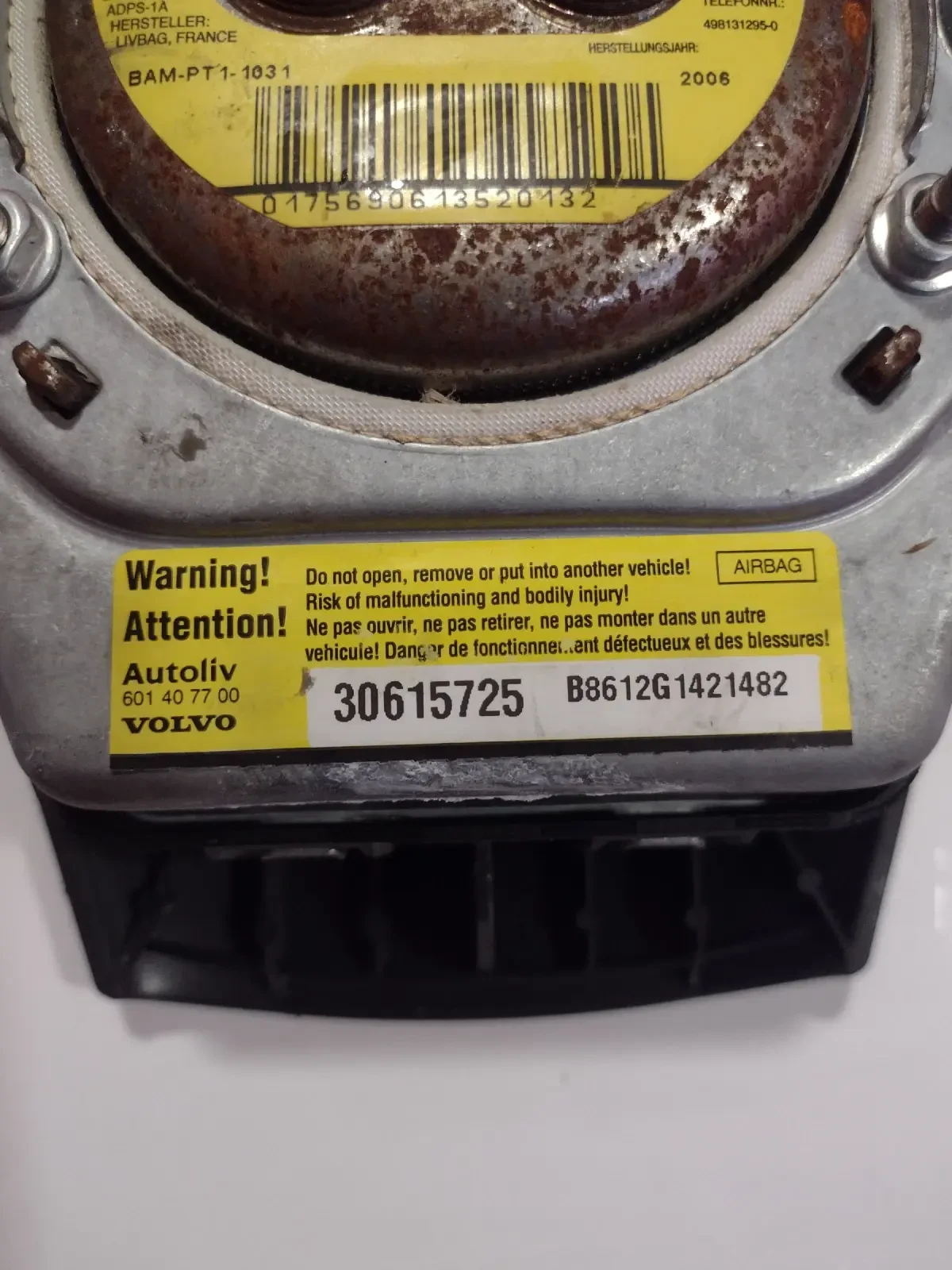 30615725  Airbag   VOLVO S40, V50 (2003-2012)  30615725 | Mobile.bg   3