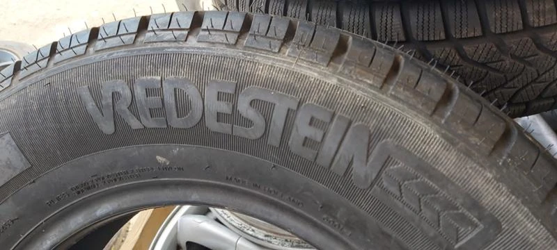 Гуми Летни 205/70R15, снимка 3 - Гуми и джанти - 33053916