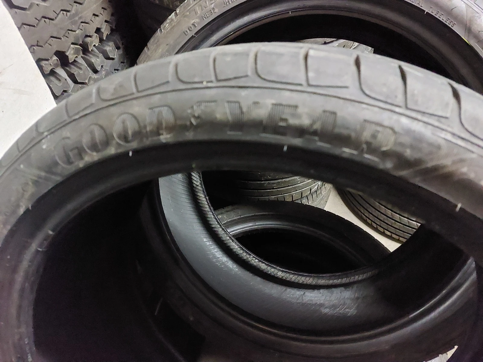 ���� 255/35R19 | Mobile.bg � ����������� 5