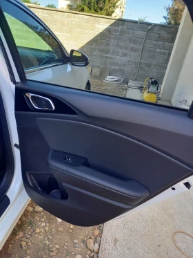 Kia Ceed, снимка 5