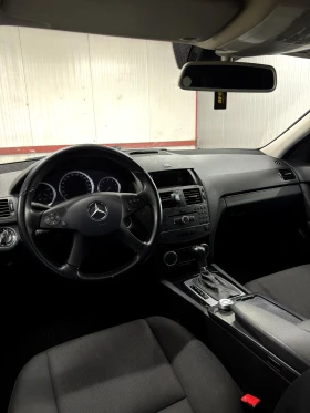 Mercedes-Benz C 180, снимка 8