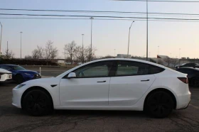 Tesla Model 3 RWD No Accident Clean Carfax One Owner, снимка 4