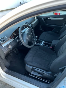 VW Passat 1.6, снимка 4