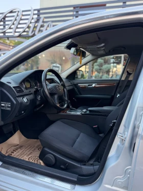Mercedes-Benz C 220 2.2 ОМ646 / Автоматик / Нави / Нов внос, снимка 10
