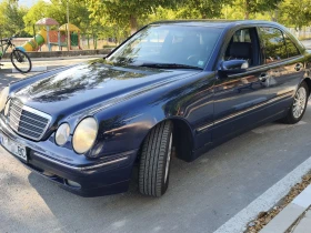 Mercedes-Benz E 270 CDI, снимка 2