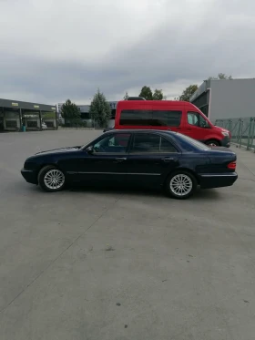 Mercedes-Benz E 270 CDI, снимка 8