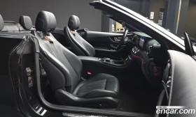 Mercedes-Benz E 220 Cabriolet, снимка 17