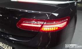 Mercedes-Benz E 220 Cabriolet, снимка 9