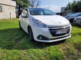 Peugeot 208 1.5 DIEZEL, снимка 1