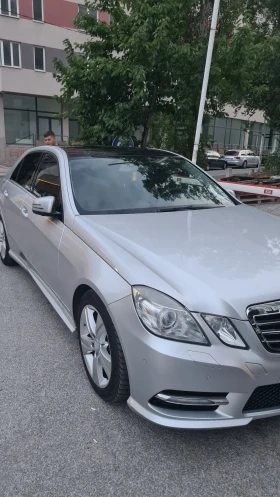 Обява за продажба на Mercedes-Benz E 220 AMG пакет. ~19 200 лв. - изображение 1
