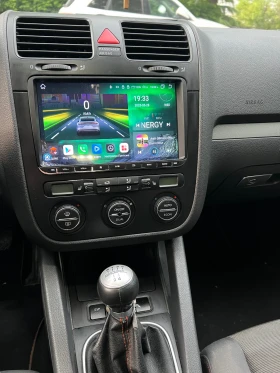 VW Golf - 4500 € / 8801.24 лв. - 18132558 6