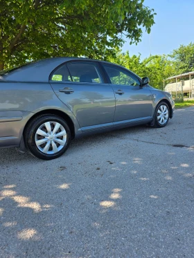 Toyota Avensis 2.0 D4D - 2499 € / 4887.62 лв. - 17403498 3
