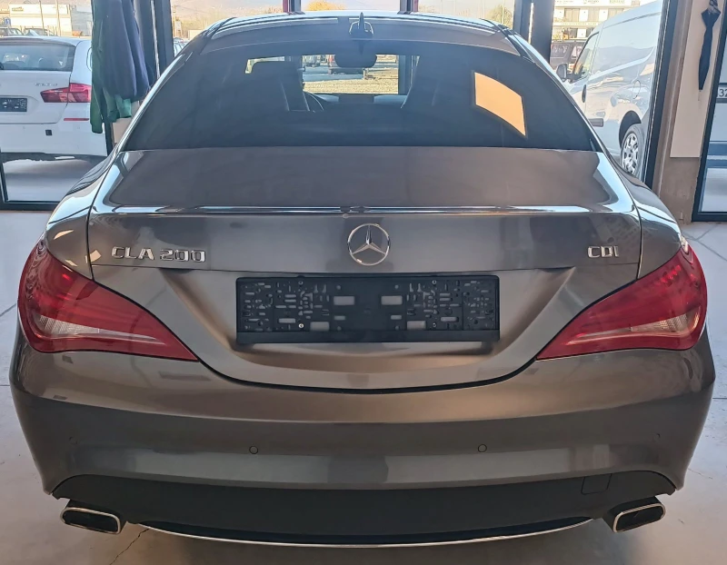 Mercedes-Benz CLA 200 7 G-Tronic, снимка 5 - Автомобили и джипове - 47685756