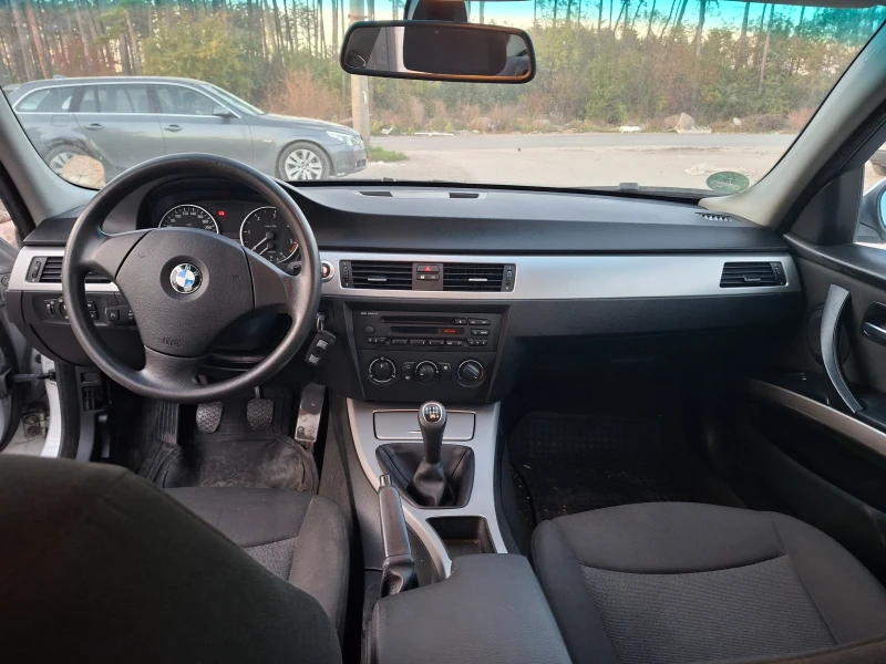 BMW 320, снимка 10 - Автомобили и джипове - 47719712