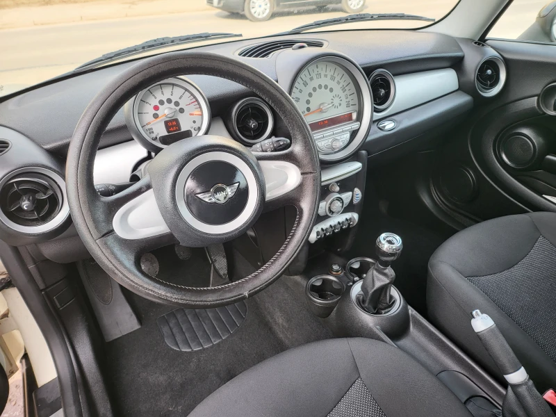 Mini Cooper 1.6i 6скорости, снимка 14 - Автомобили и джипове - 49175589