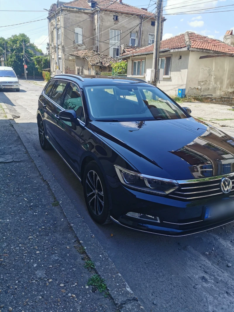 VW Passat, снимка 2 - Автомобили и джипове - 52323277
