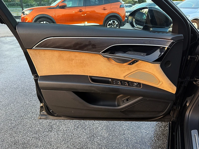 Audi A8 ПРОДАДЕНА !!!, снимка 7 - Автомобили и джипове - 51009530