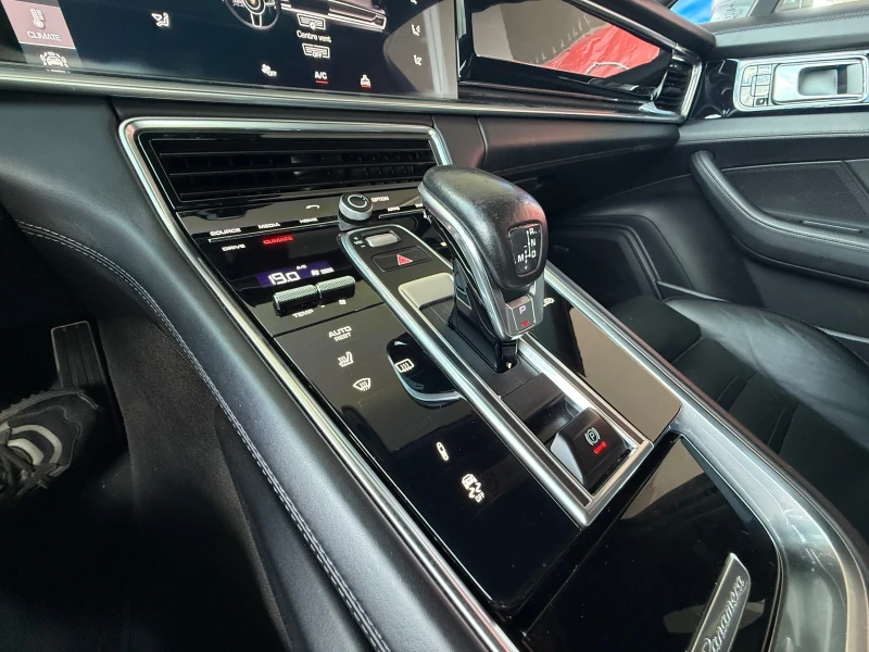 Porsche Panamera 4S* БАРТЕР* ОБДСЛУЖЕН, снимка 11 - Автомобили и джипове - 51699376