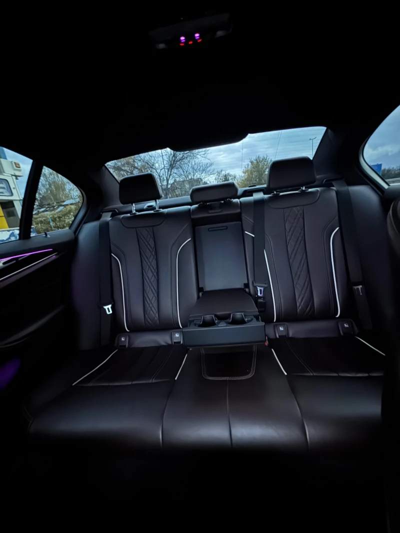 BMW 530 Adaptive LED / Seats, снимка 9 - Автомобили и джипове - 52715230