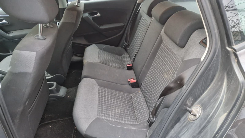 VW Polo 1.4 TDI CUS, снимка 11 - Автомобили и джипове - 52450973