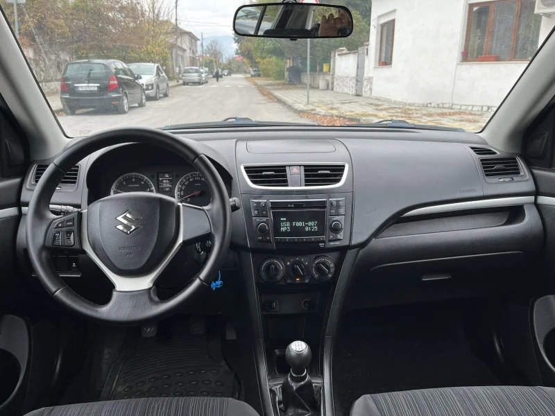 Suzuki Swift, снимка 13 - Автомобили и джипове - 52469934