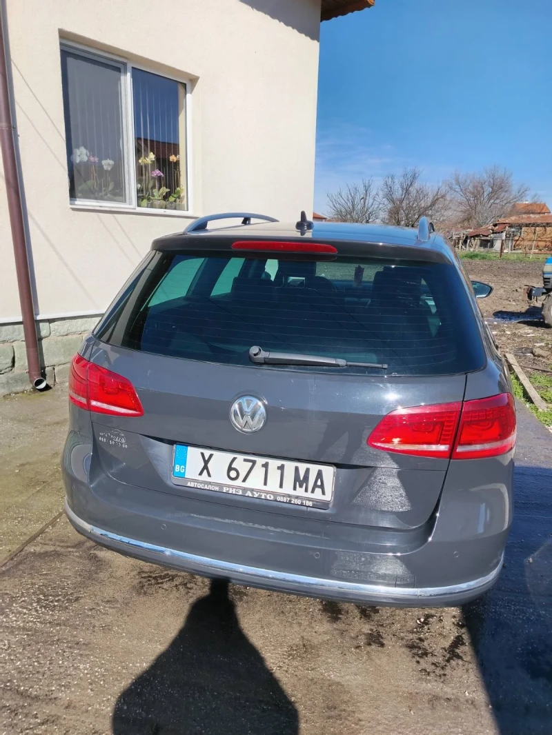 VW Passat, снимка 11 - Автомобили и джипове - 53598223
