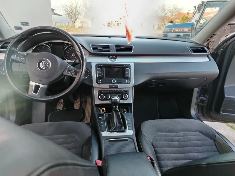 VW Passat, снимка 4 - Автомобили и джипове - 53598223