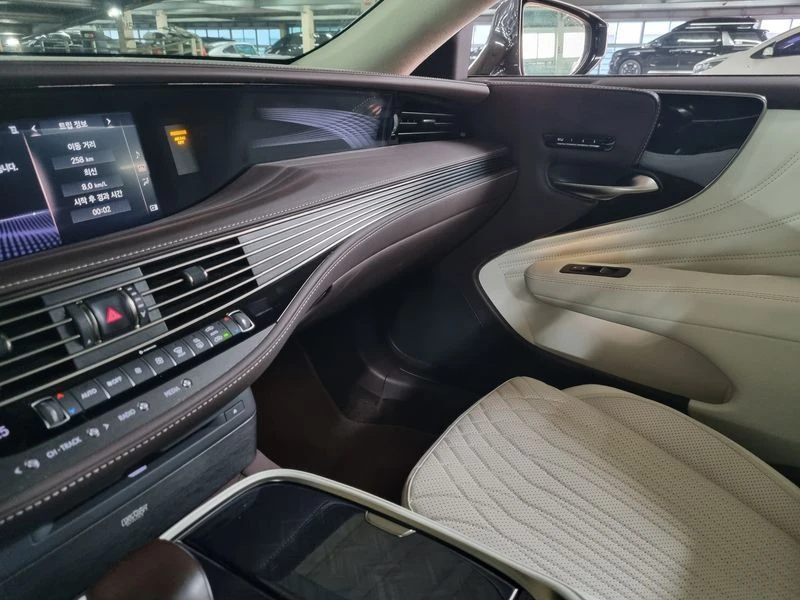 Lexus LS 3.4 Automatic, снимка 6 - Автомобили и джипове - 55825295