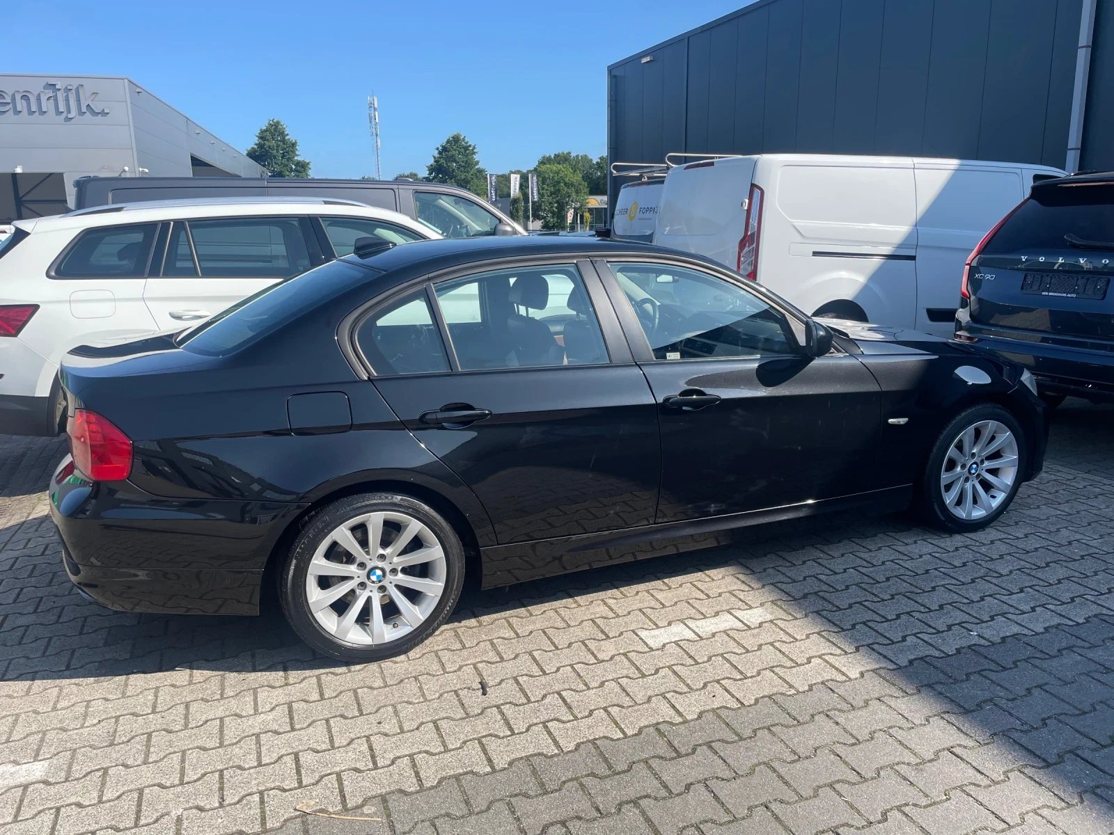 BMW 318, снимка 1