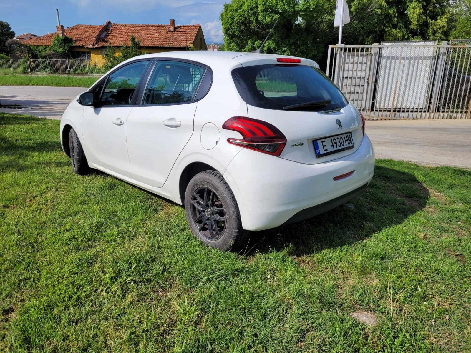 Peugeot 208 1.5 DIEZEL - изображение 5