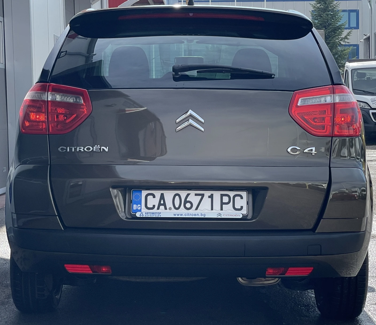 Citroen C4 Picasso 1.6 - изображение 4