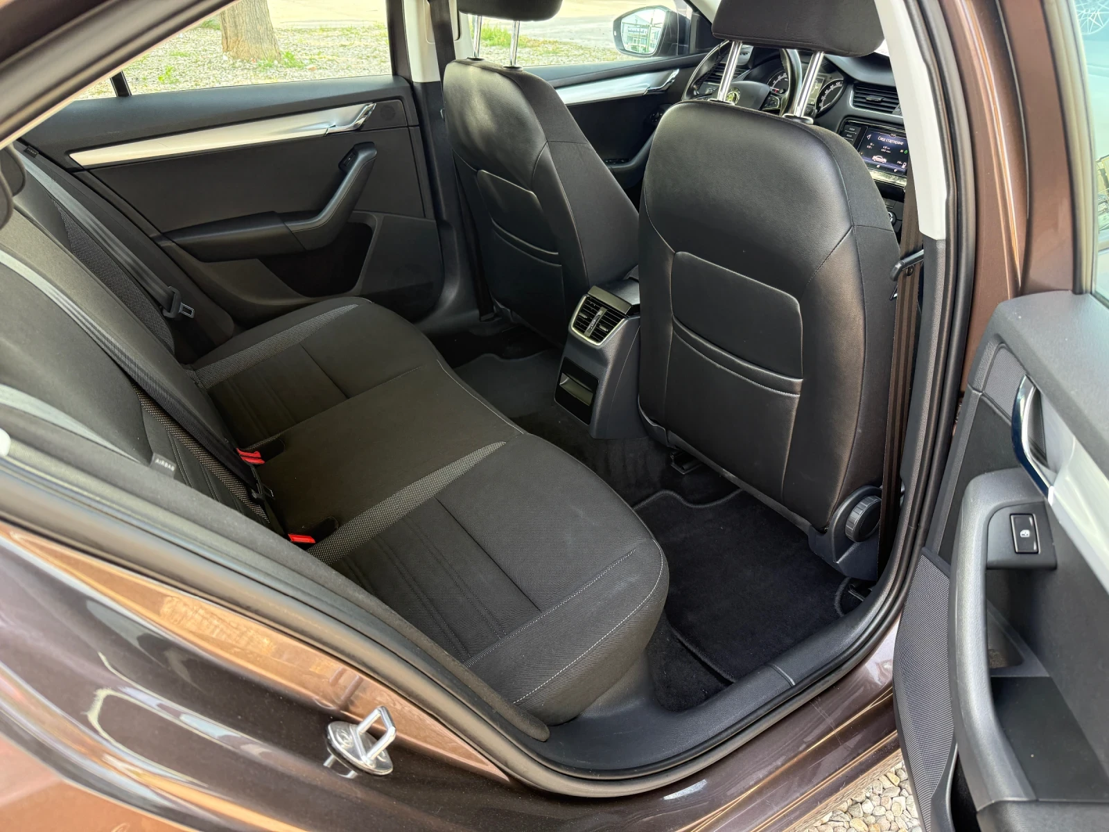Skoda Octavia 1.6 TDI - изображение 7