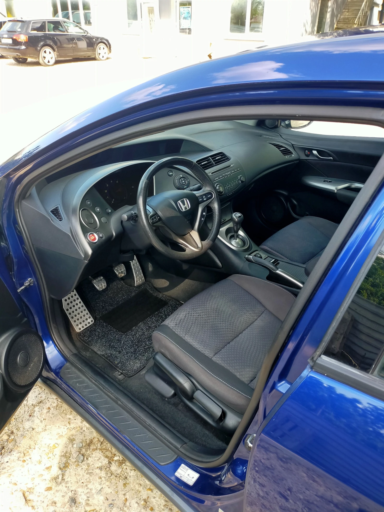 Honda Civic  1.4 I-VTEC FACELIFT - изображение 9