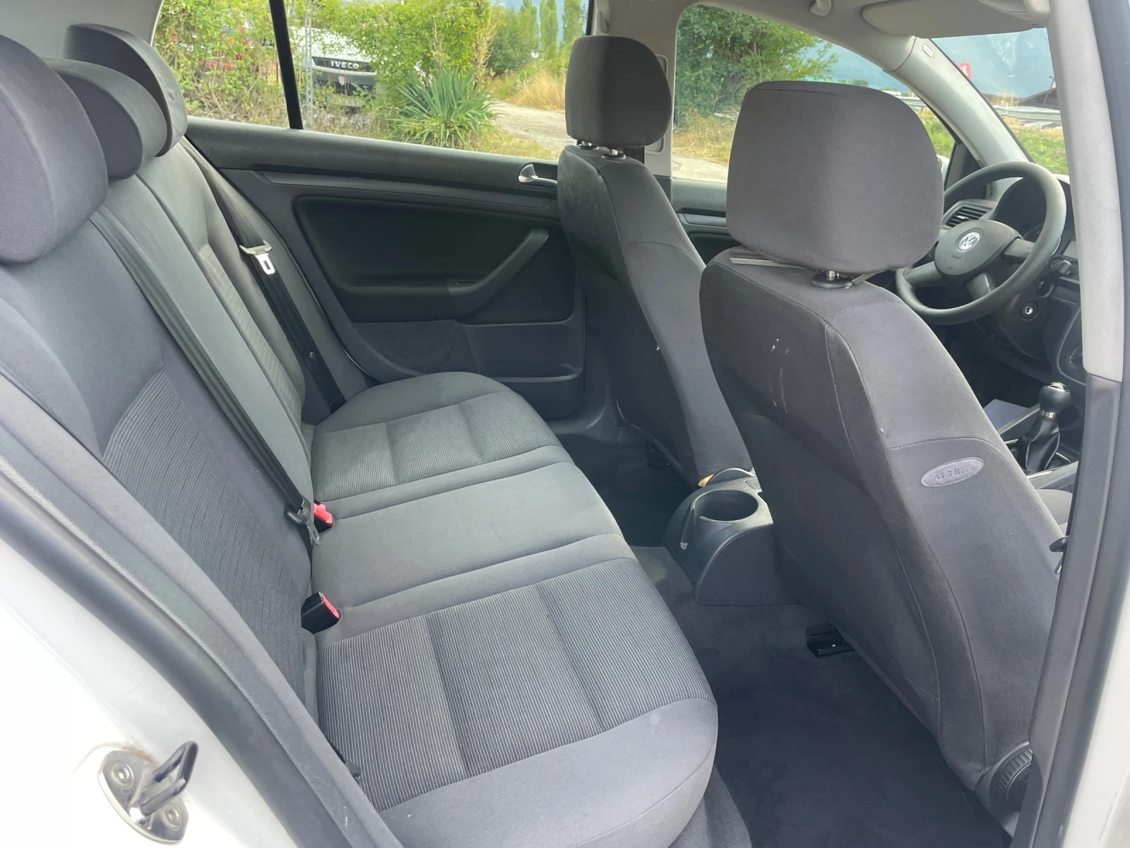 VW Golf 1.9TDI-105-ITALIA - изображение 7